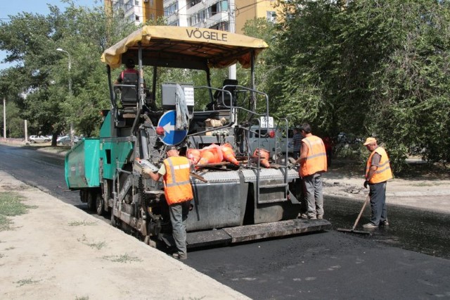 В Кировском районе на улице Быстрова появится высокопрочная дорога