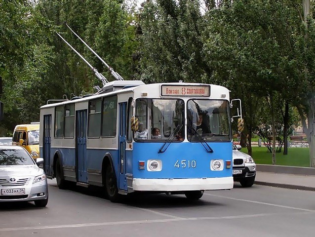 В Волгограде до конца года сохранится порядок получения льготных проездных 