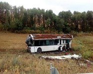 На трассе под Волгоградом перевернулся пассажирский автобус