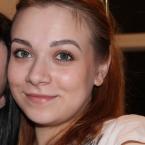 Лена Махнева