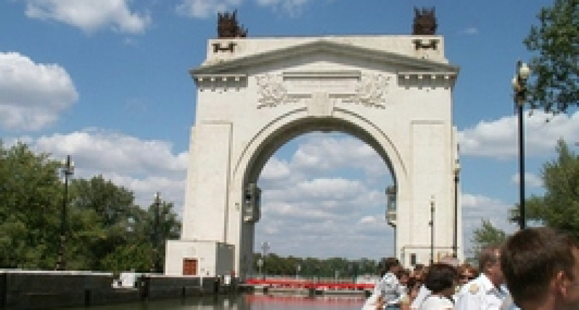 Волго-Донской судоходный канал отметил 55-летие