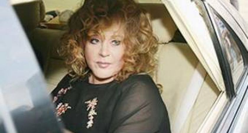 У Аллы Пугачевой угнали Toyota Land Cruiser