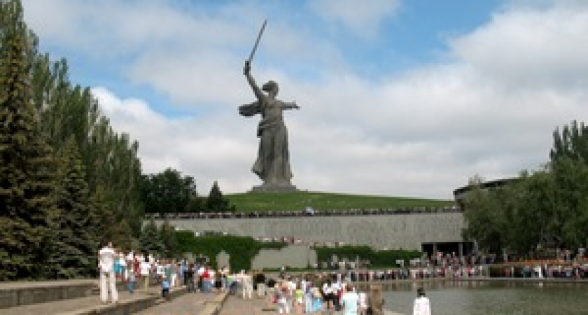 Почтили память павших