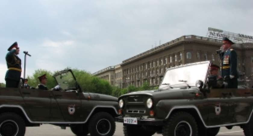 В Волгограде с большим размахом прошёл парад Победы