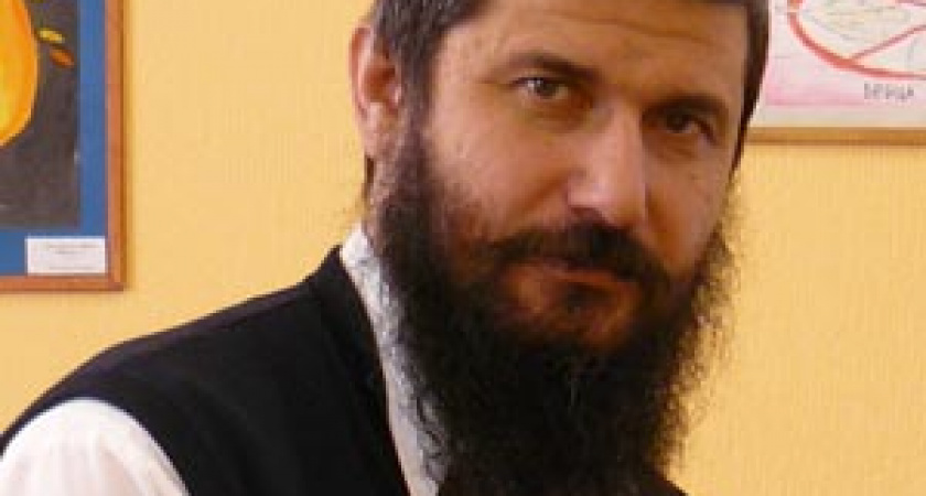 Раввин отметил юбилей скальпелем