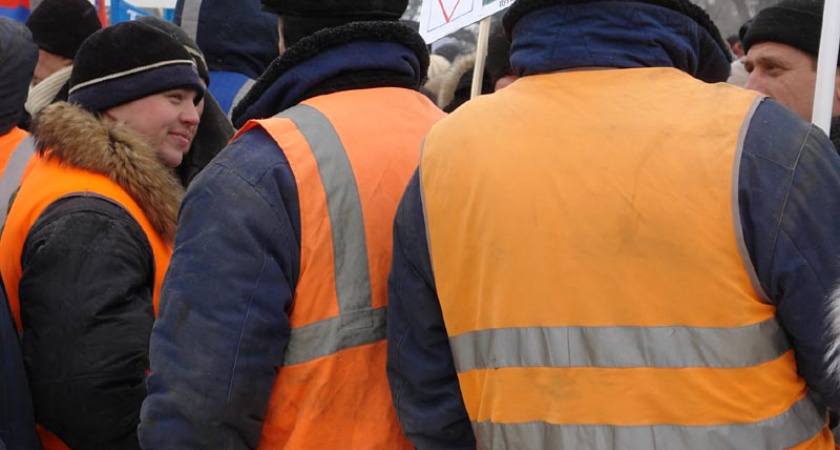 Волгоградцев согнали на митинг