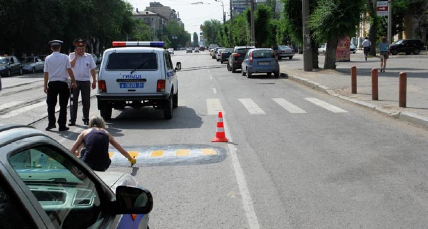 В Волгограде лежачие полицейские 3D входят в моду 
