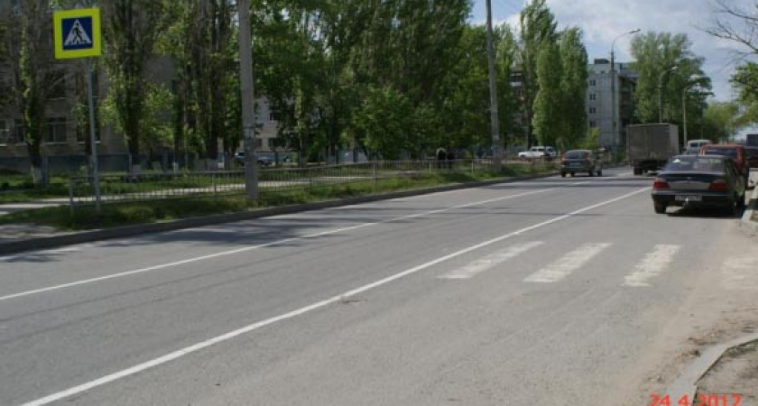 В центре Волгограда разметка сильно заезжена