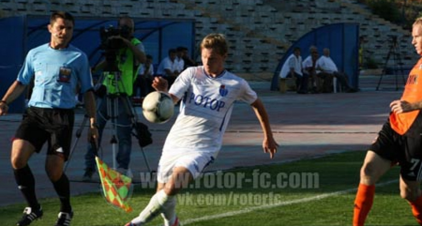 «Ротор» выиграл у «Волгаря» 3:1