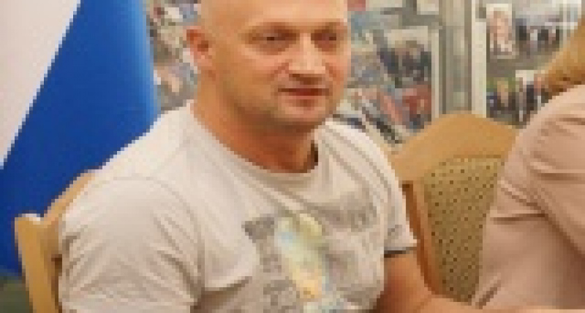 Гоша Куценко презентовал календарь с рисунками детей с ДЦП