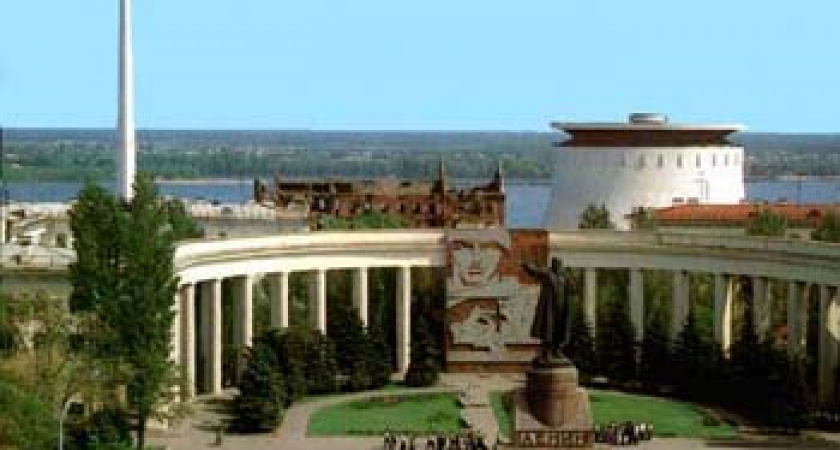 Волгоград станет Сталинградом?