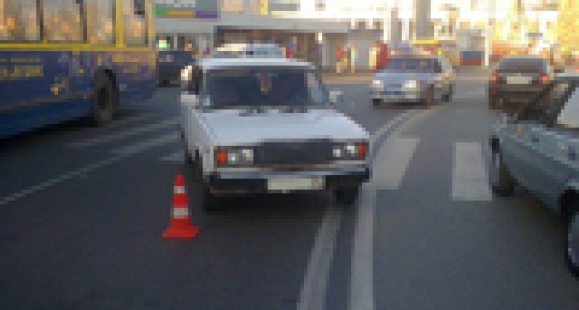 В Волгограде в ДТП пострадали водители двухколесного транспорта и пешеходы
