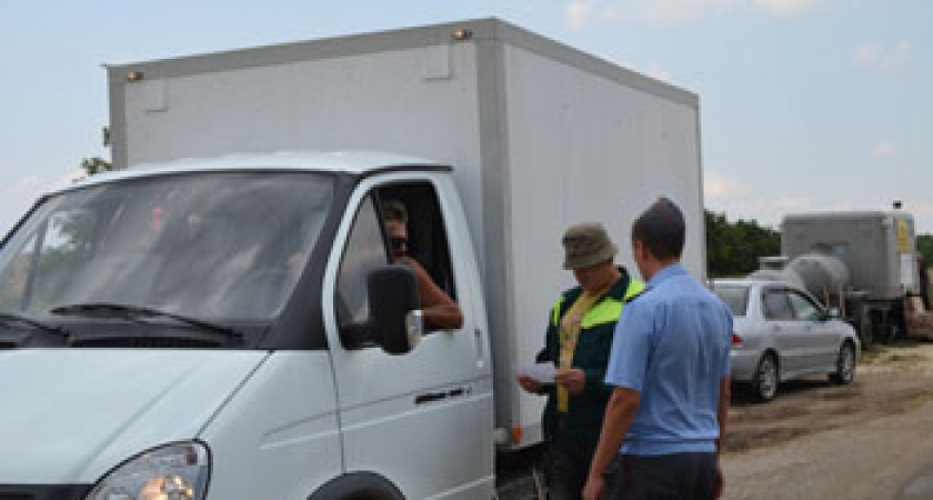 Полиция Волгограда обеспечивает общественную безопасность при проведении карантинных мероприятий