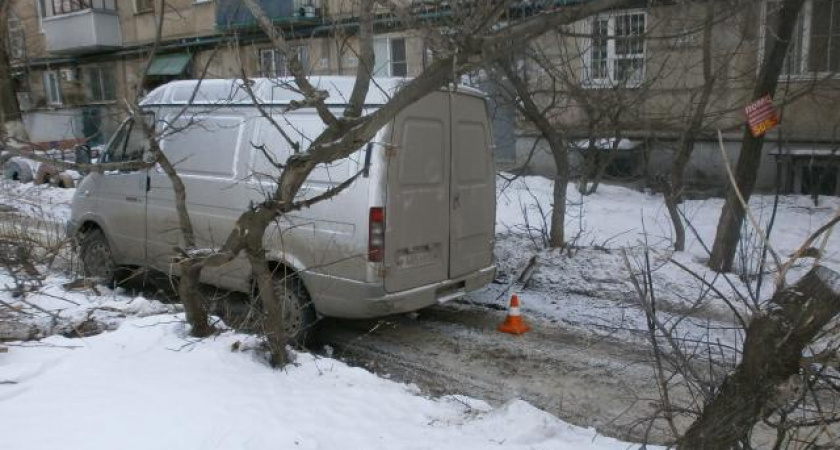 В Волгограде «Киа» сбила подростка
