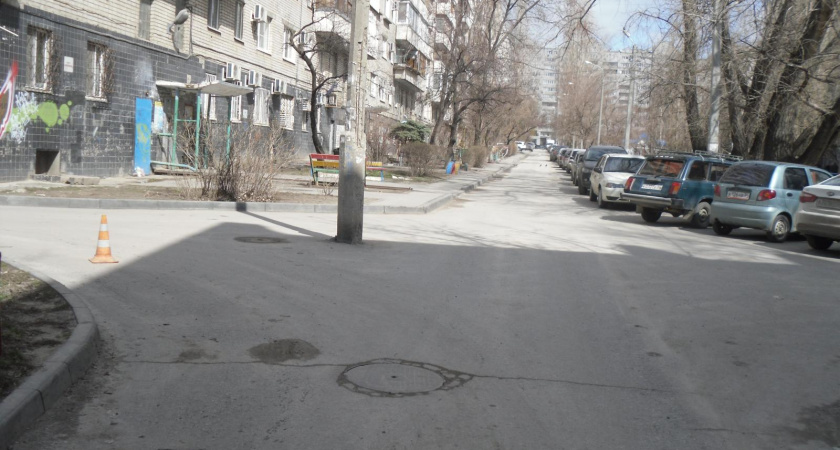 В Волгограде водитель сбил женщину и скрылся с места ДТП