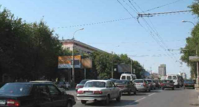В Волгограде в выходные перекроют движение по улице Менделеева