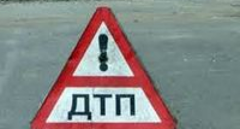 Под Волгоградом опрокинулся междугородный автобус