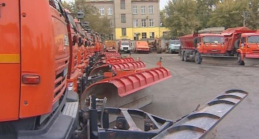 В Волгограде к работе в зимнее время подготовлено более 160 единиц спецтехники
