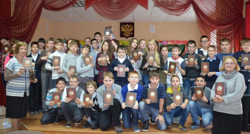 «Ростелеком» организовал в Волгограде открытый урок литературы для школьников