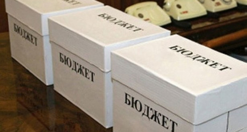 В Волгограде на публичных слушаниях одобрен бюджет-2016