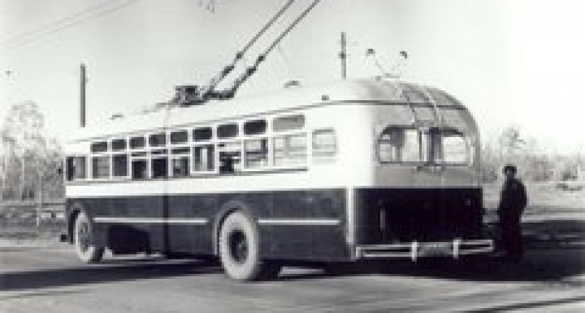 В Волгограде начали продавать юбилейные проездные билеты