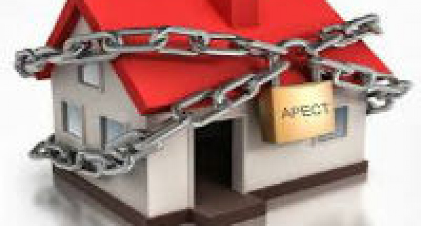 Теперь у должников могут описать единственное жилье