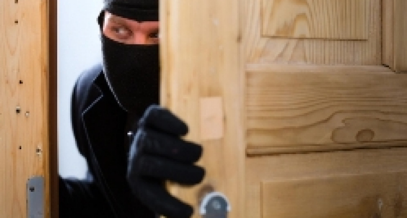 В Волгограде ограбили человека на Центральной набережной