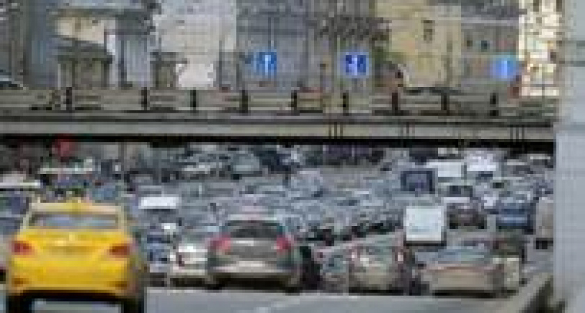 Волгоград встал в гигантской пробке