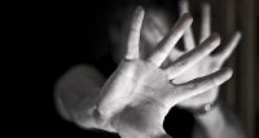 В Волгограде менеджер выпрыгнул из окна