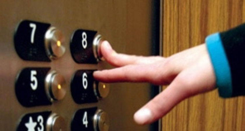 В Волгограде продолжается ремонт лифтов