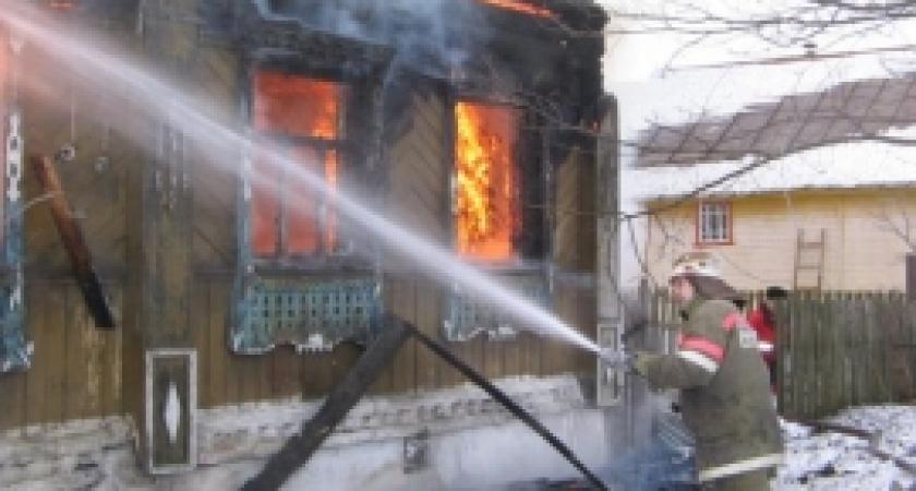 Под Волгоградом на пожаре обнаружен погибший мужчина