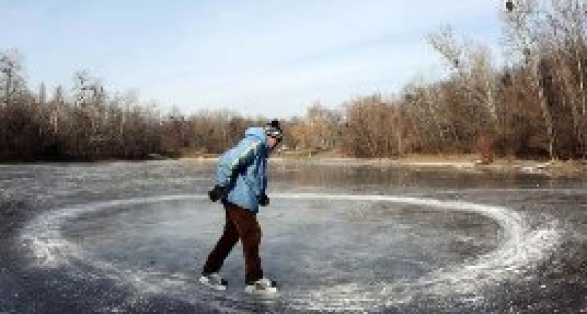 Под Волгоградом  мужчина спас тонущего в ледяной воде