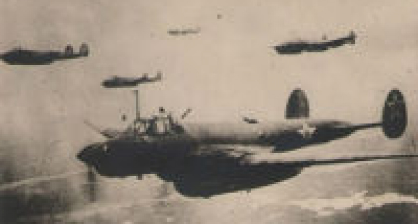 В Волжском открылась выставка, посвященная простреленному небу Сталинграда