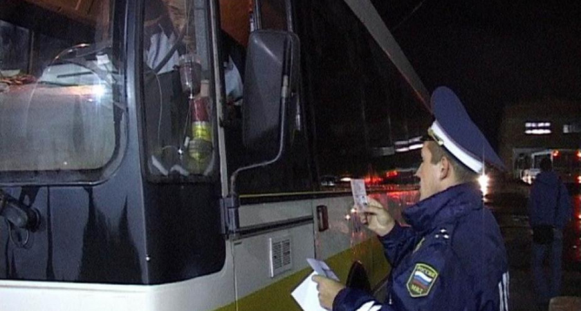 В Волжском  оштрафовано 100 водителей автобусов