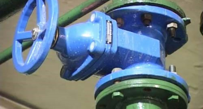 На севере Волгограда ликвидировали аварию на теплосети