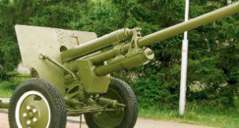 В Волгограде 23 февраля военные потеряли артиллерийское орудие ЗИС-3