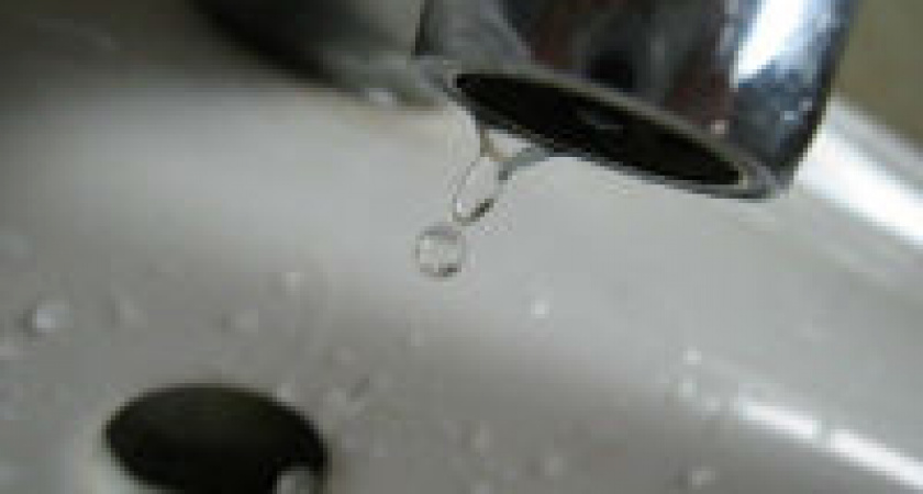 В Кировском районе на сутки частично ограничат подачу воды