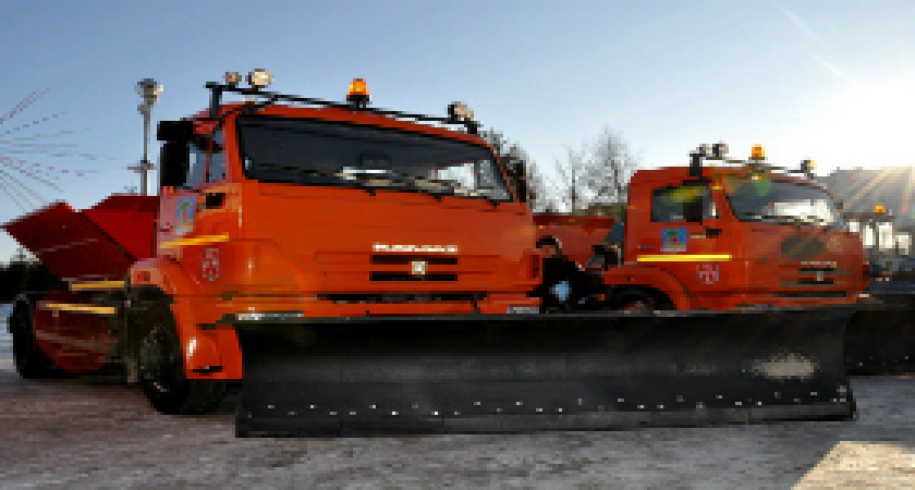 В Волгограде проводят уборку улиц