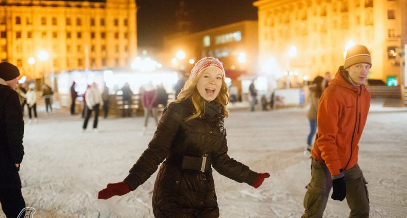 Волгоградцев приглашают провести «Ночь на катке»