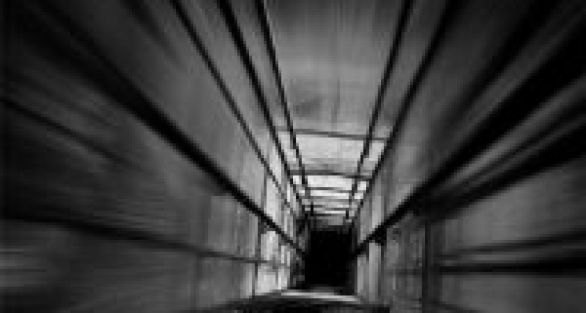 В Волгограде УК заплатят за неисправные лифты в домах 300 тысяч рублей