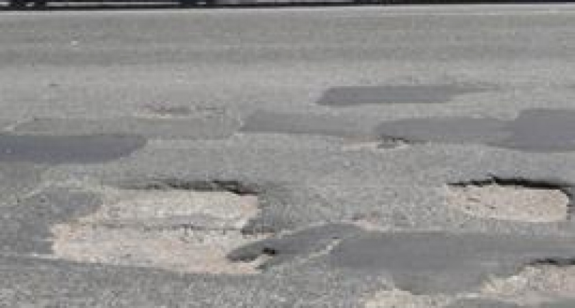 В Волгограде не ремонтируют дороги в благородных целях