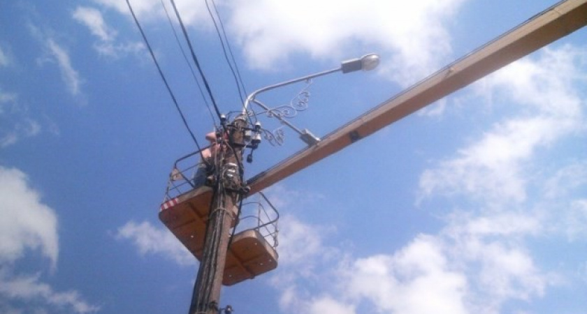 В Кировском районе Волгограда восстанавливается уличное освещение