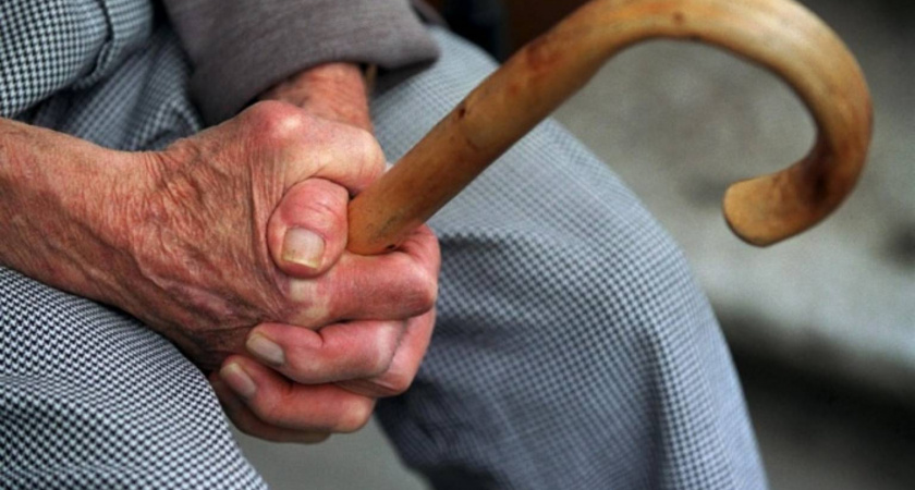 В Волгограде пенсионер отдал мошеннику 100 тысяч рублей