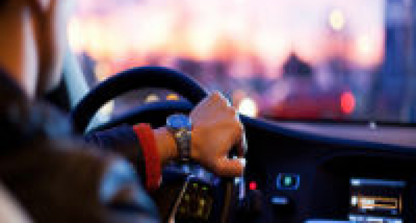 В Волгограде экс-главу режимно-секретной группы завода судят за убийство таксиста