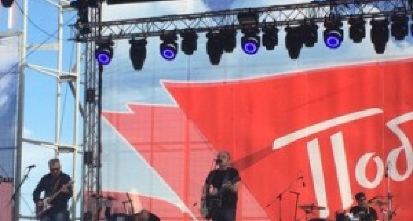 Группа "Чайф" в Волгограде посвятила концерт ветеранам