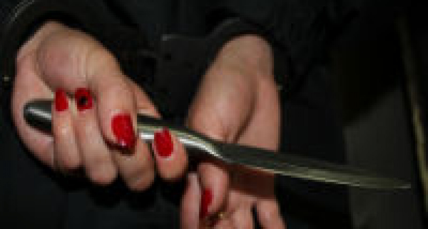 Под Волгоградом женщина перерезала себе горло в ванной