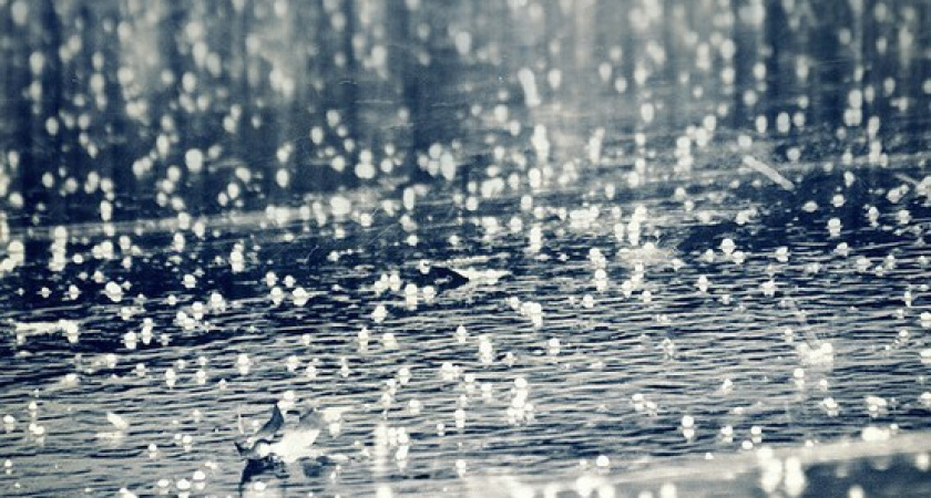 В Волгограде ожидаются  град, грозы  и шквалистый ветер