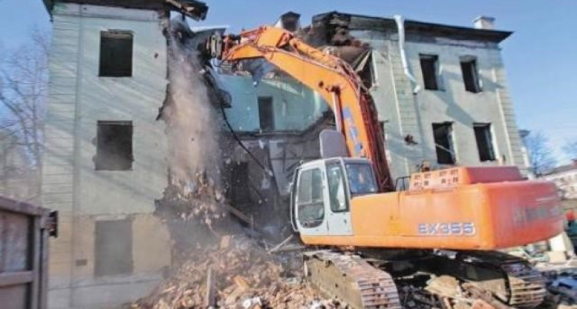 В Волгограде до конца года снесут 25 аварийных домов