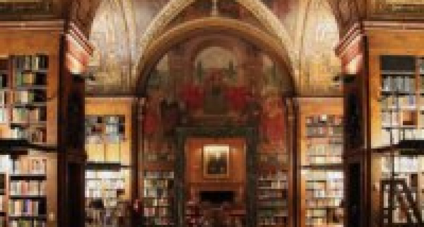 В Волгограде из областной библиотеки похитили два редких издания