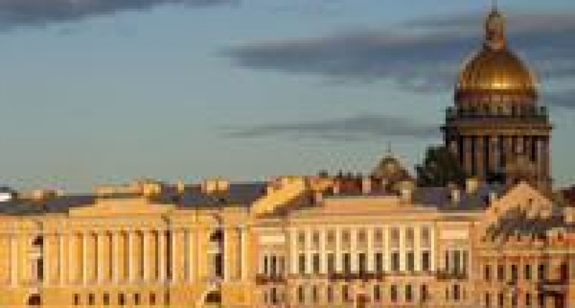 Время белых ночей с RoomGuru.ru